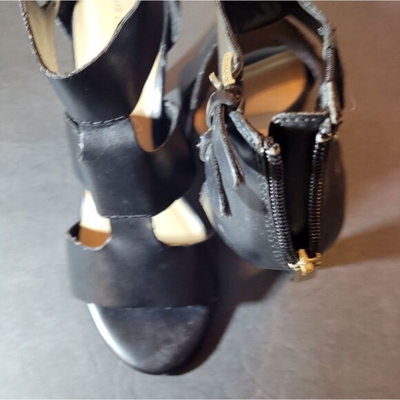 WOMEN"S BLACK OPEN TOE WITH BACK ZIPPER SANDAL - Picture 12 of 15